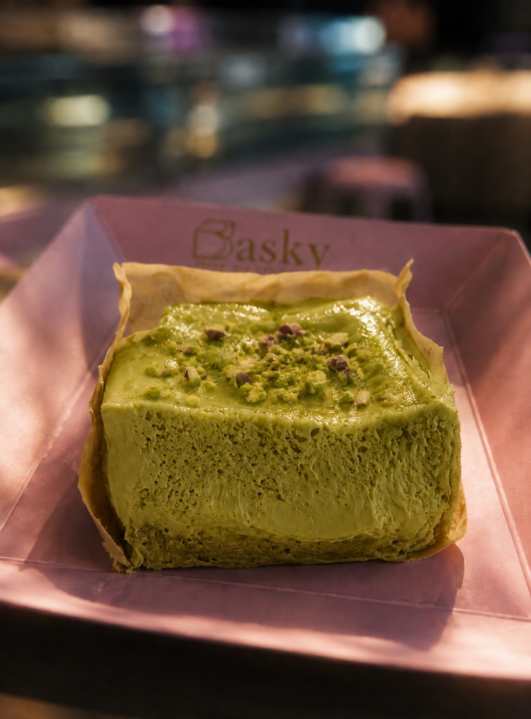 Pistachio Cheesecake